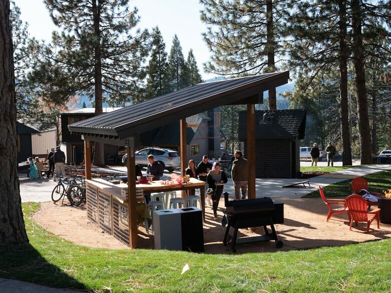 Hotel Loge Mt. Shasta