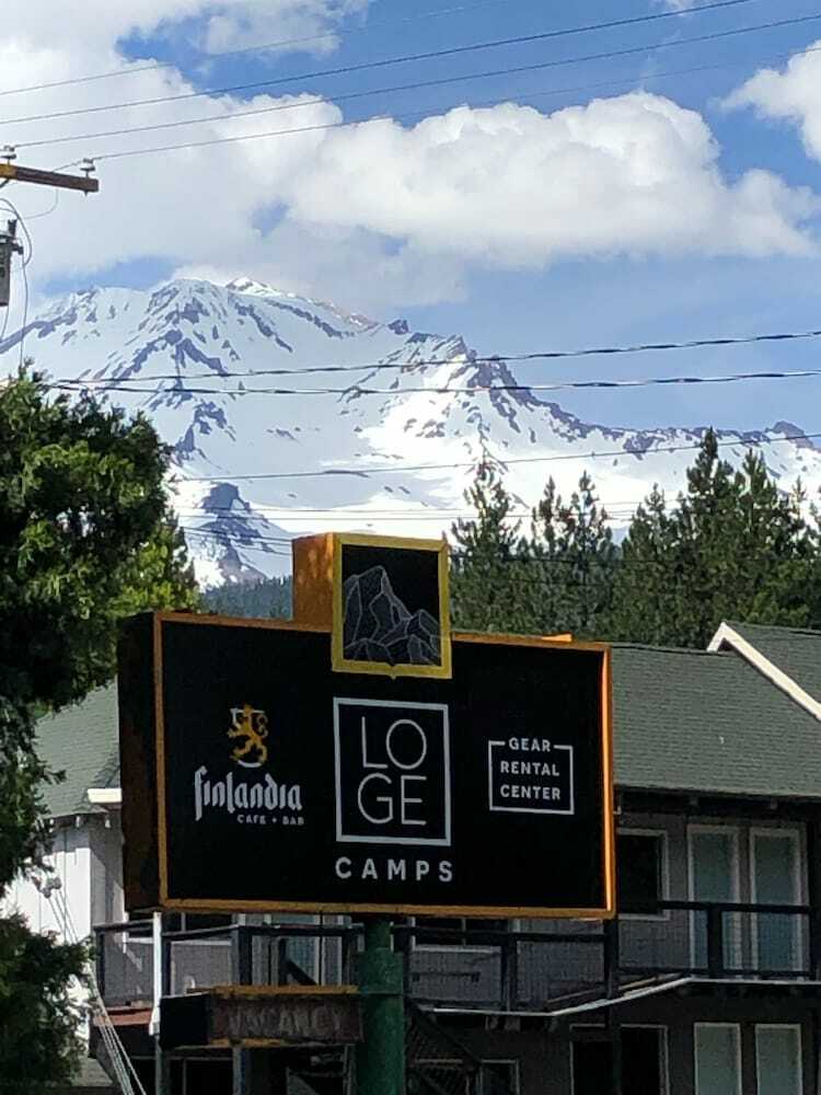 Hotel Loge Mt. Shasta