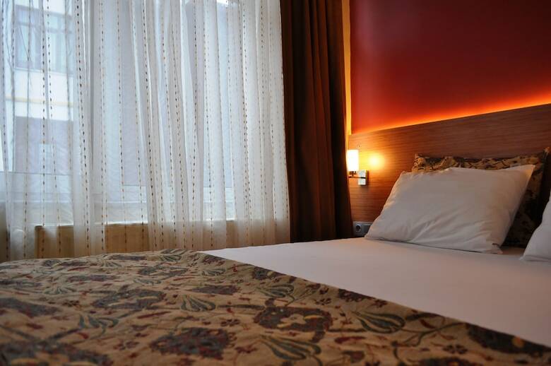 Hostal Antique Hostel & Guesthouse