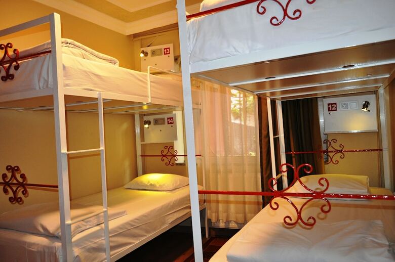 Hostal Antique Hostel & Guesthouse