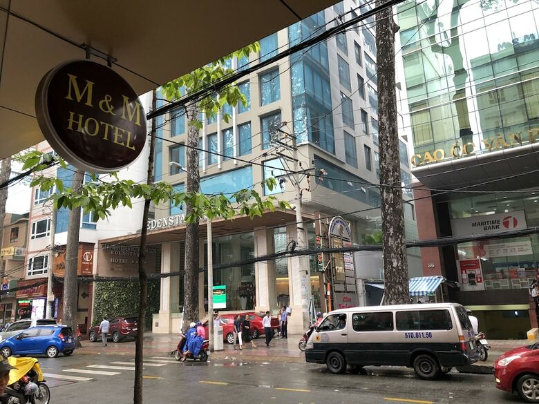 M&m Hotel