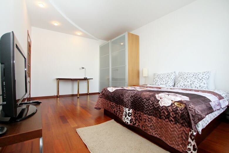 Tvst Apartments Bronnaya