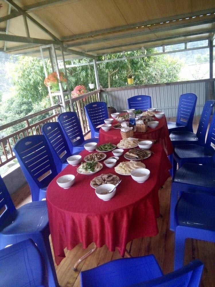 Hostal Hoang Hop Homestay - Hostel
