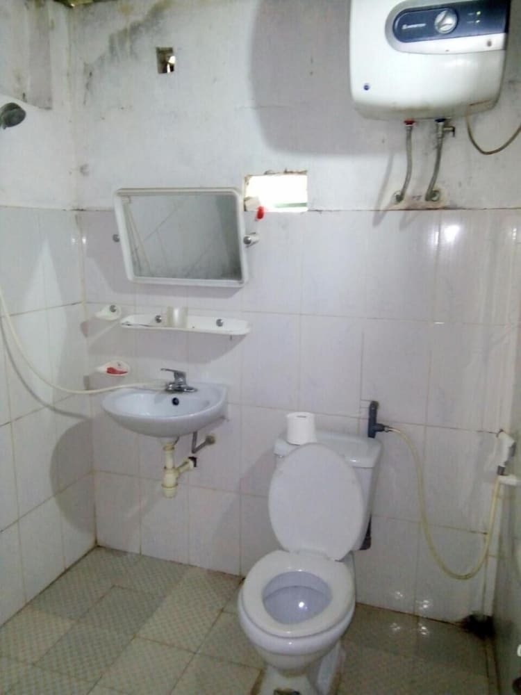 Hostal Hoang Hop Homestay - Hostel