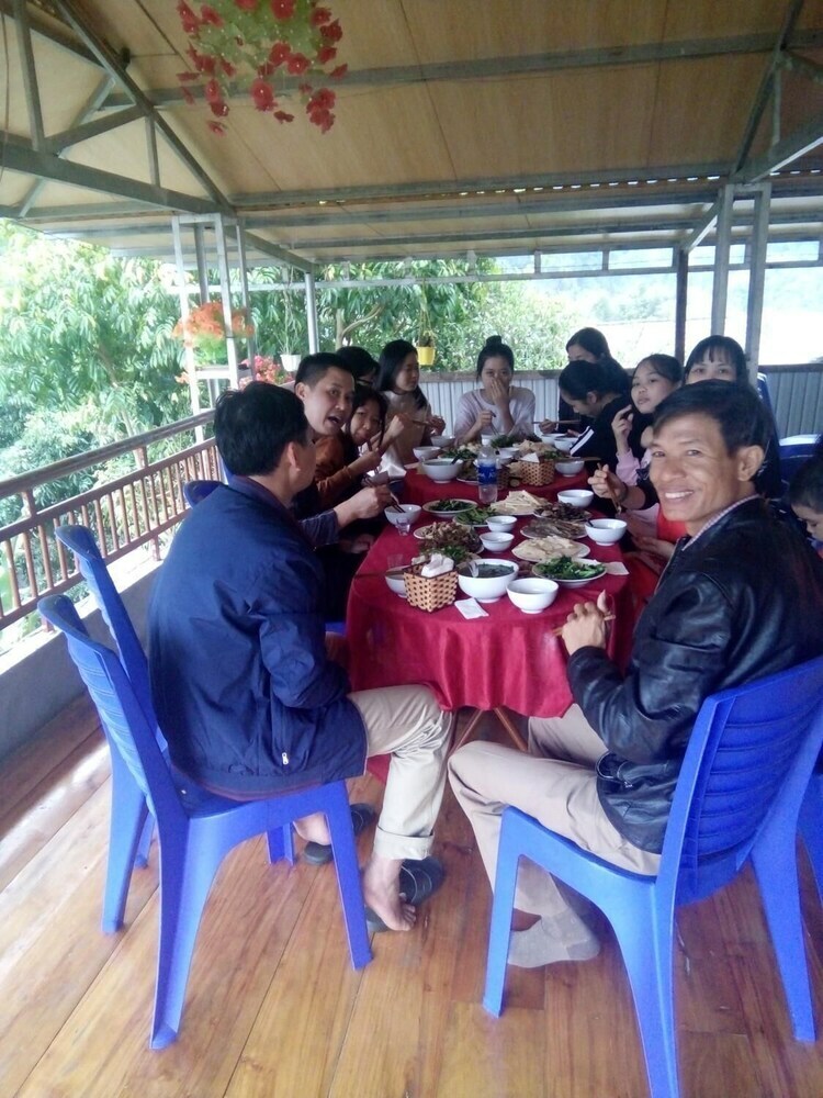 Hostal Hoang Hop Homestay - Hostel