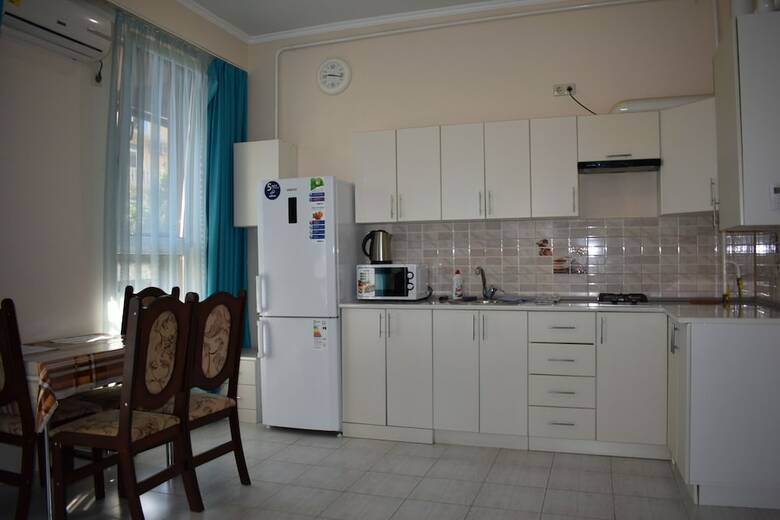 Apartamentos Kvartira U Morya 3