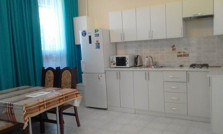 Apartamentos Kvartira U Morya 3