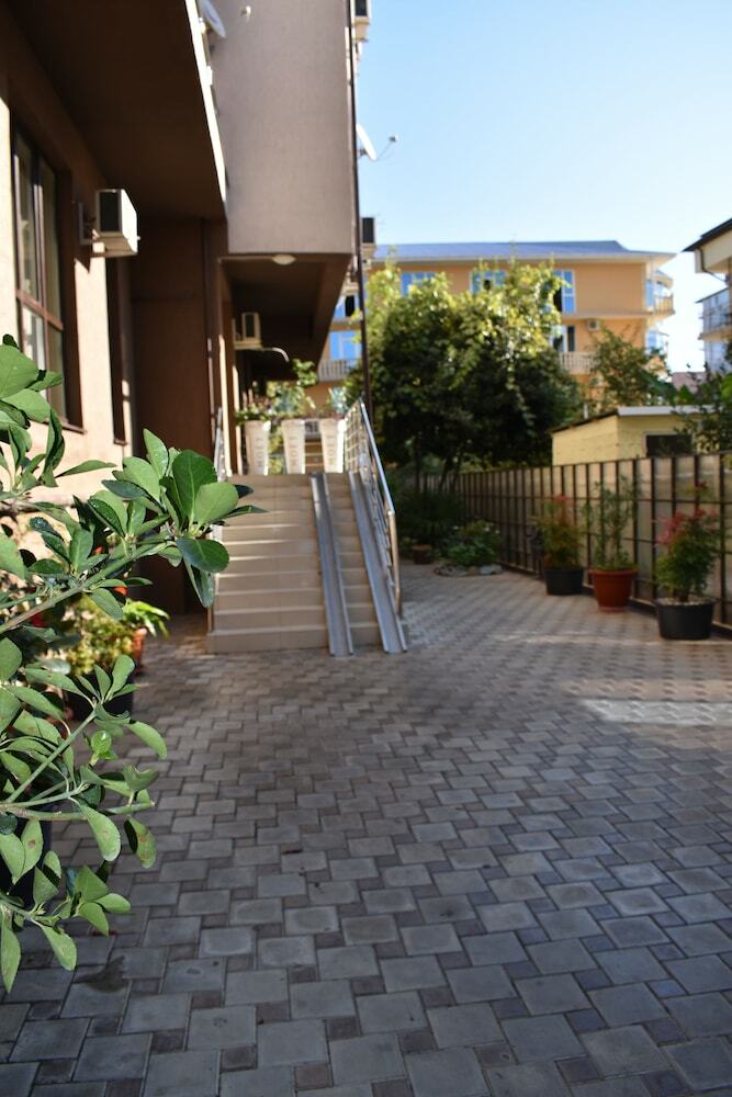 Apartamentos Kvartira U Morya 1