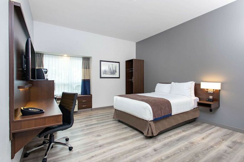 Hotel Microtel Inn And Suites By Wyndham Mont Tremblant