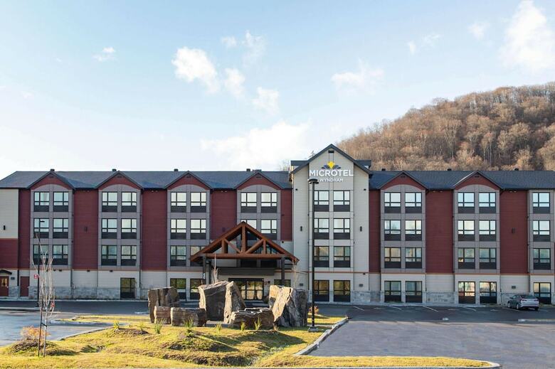 Hotel Microtel Inn And Suites By Wyndham Mont Tremblant