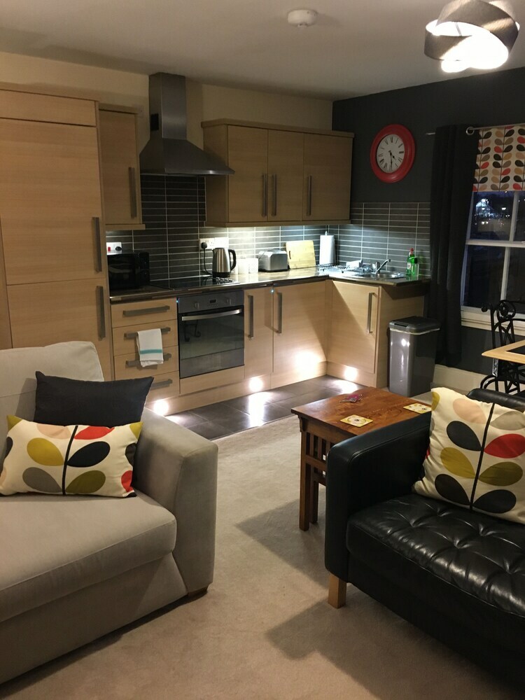 Peel House Apartments