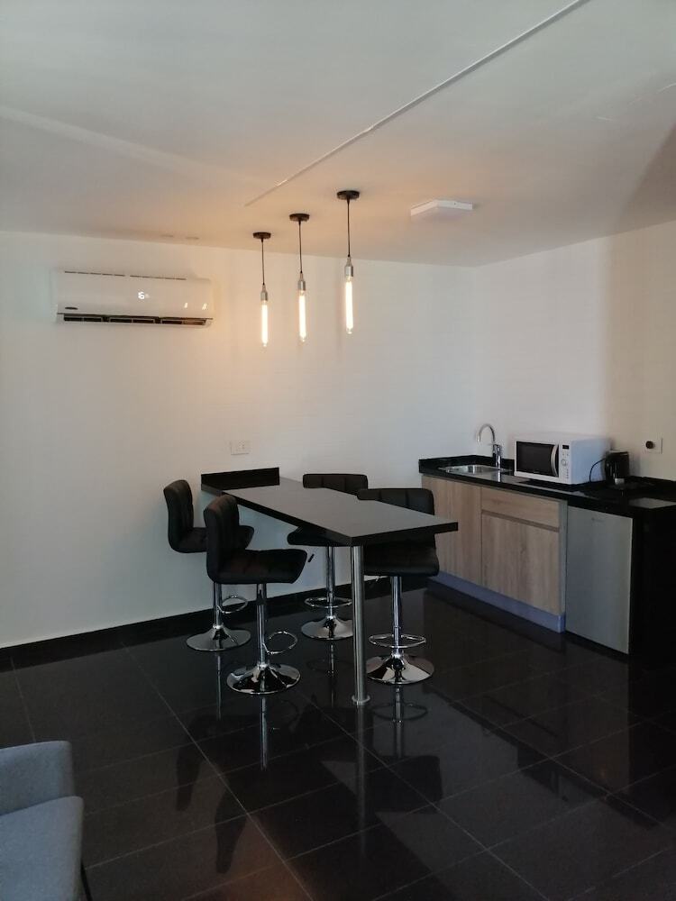 Hotel B Residence
