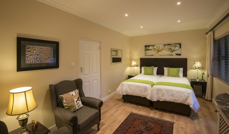 Hotel Somerzicht Guesthouse