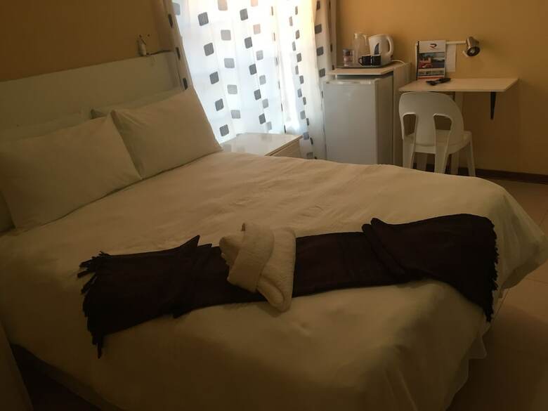 Hotel Rosey Rest Inn