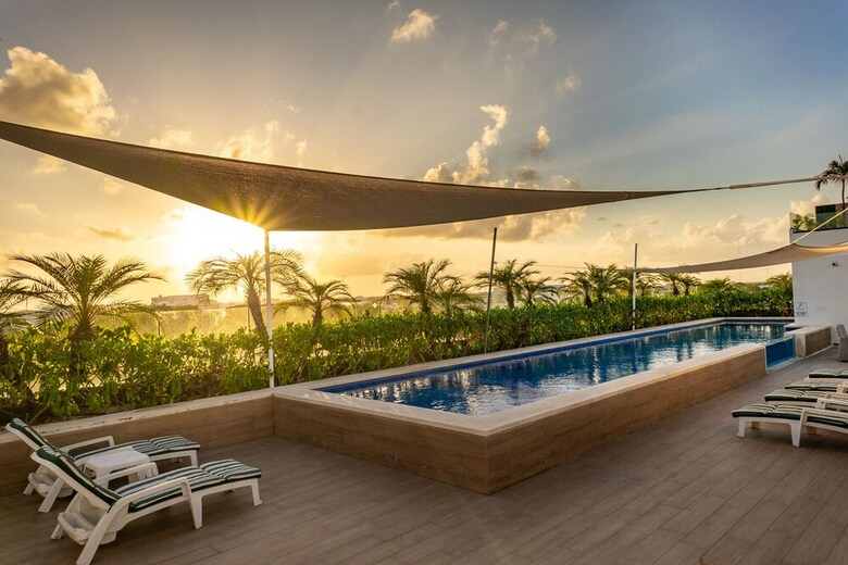 Opal Suites Apartments By Homing Bird.