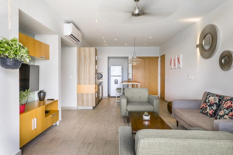 Opal Suites Apartments By Homing Bird.