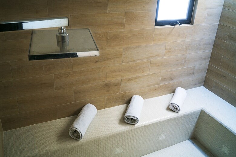 Opal Suites Apartments By Homing Bird.