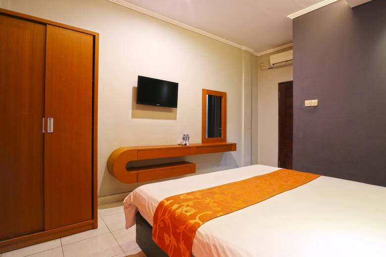 Hotel Lembayung Sari Homestay