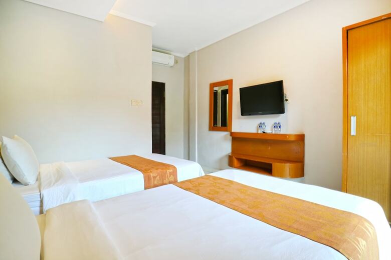 Hotel Lembayung Sari Homestay