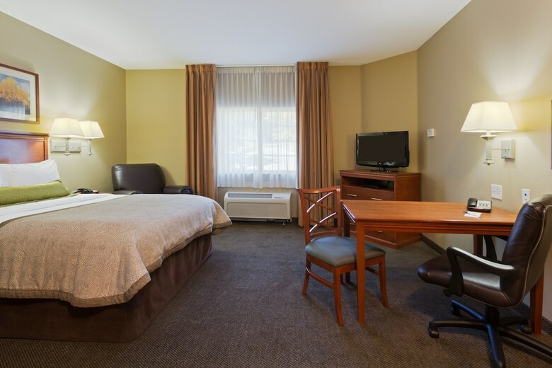 Aparthotel Candlewood Suites Tallahassee