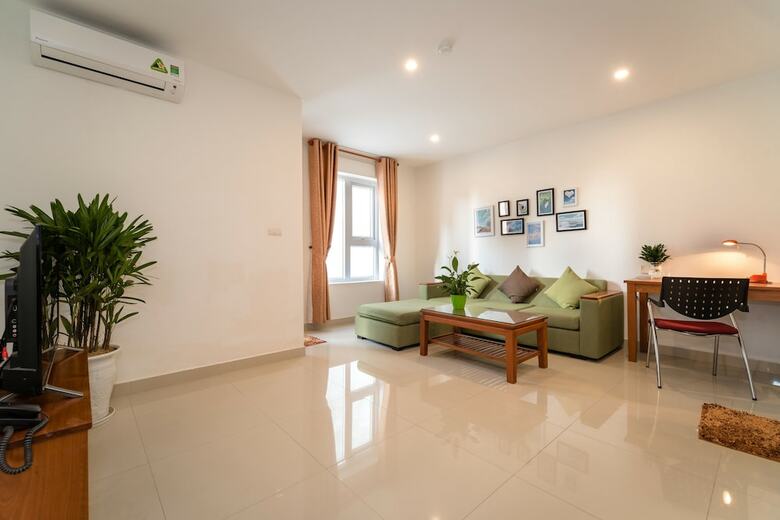 The Sun Apartment & Hotel