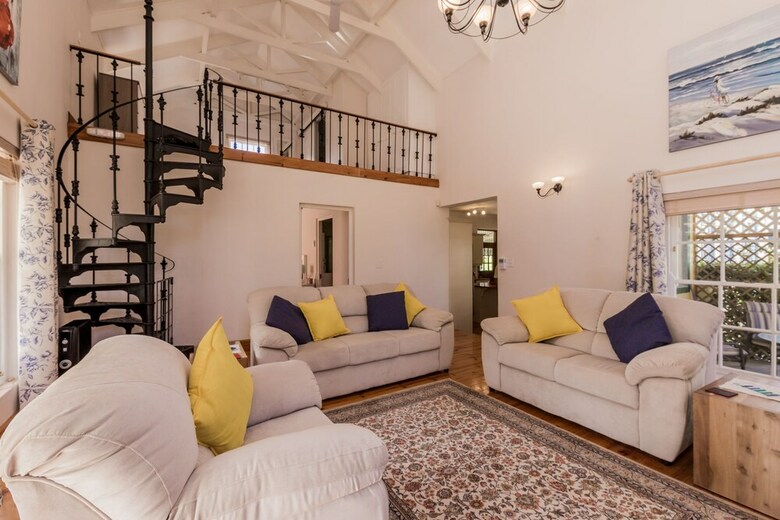 Villa Ashbourne