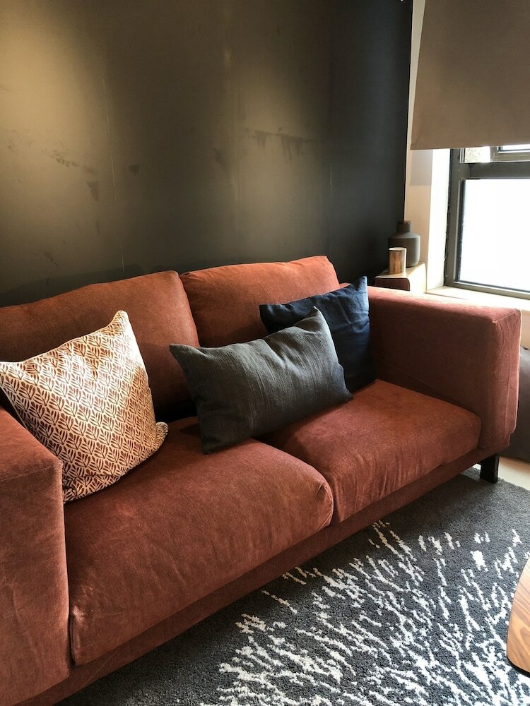 Hotel Henry's Apartment- Executive 717