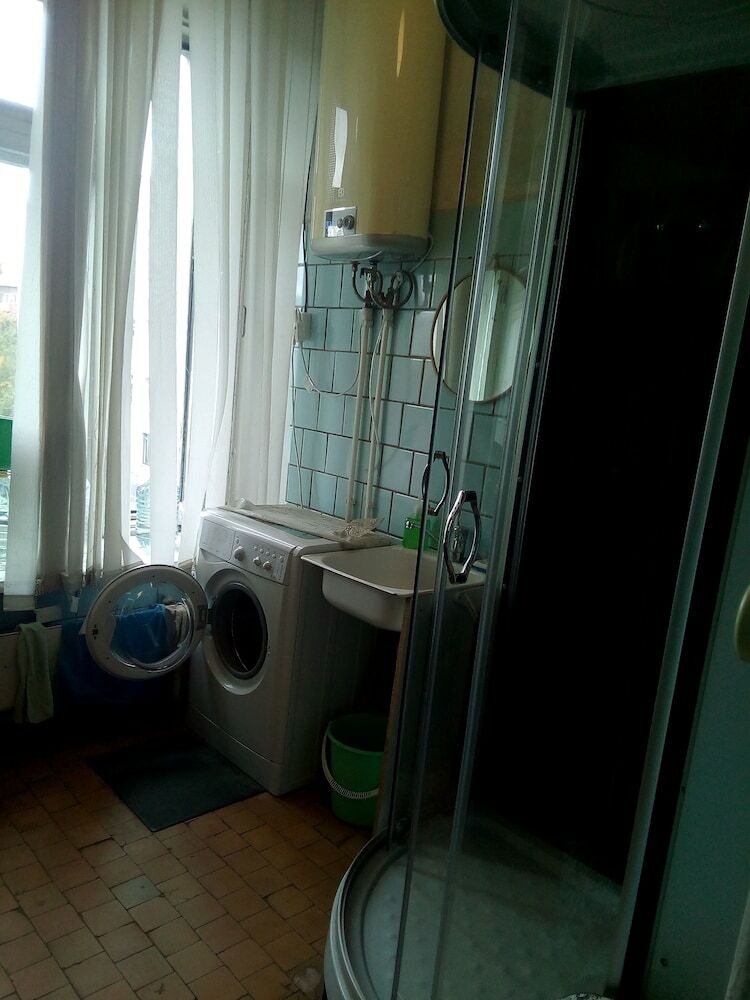 Hotel Transagenstvo I K