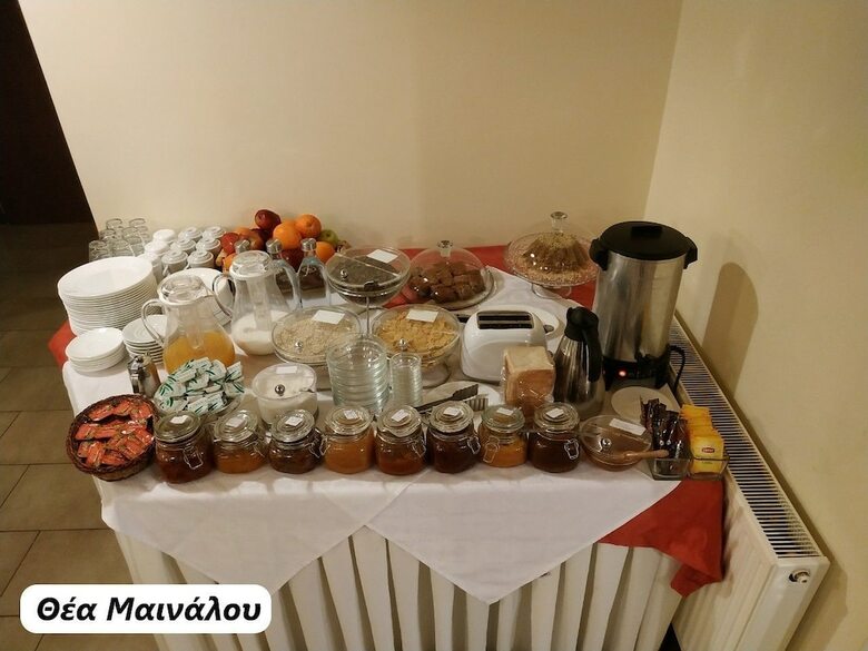 Hotel Thea Mainalou