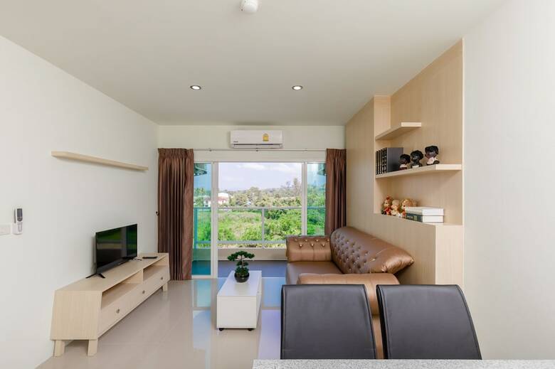 Hotel Jj Airport Phuket Condotel By O