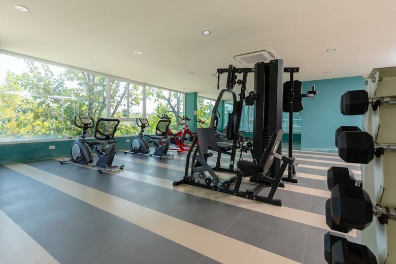 Hotel Jj Airport Phuket Condotel By O