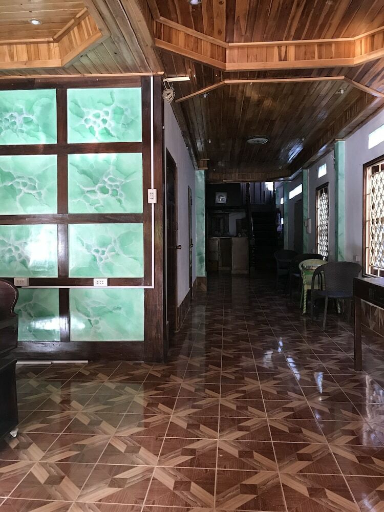 Hostal Friendly Backpacker Hostel