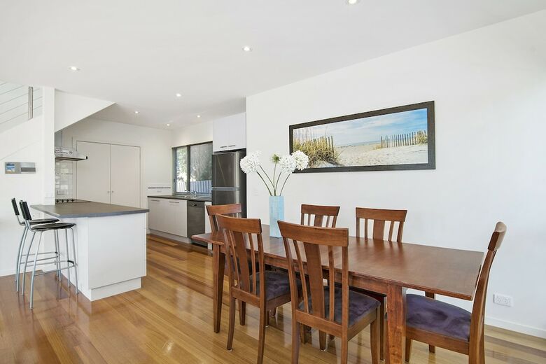 Apartamentos Bask At The Glade - Rejuvenate Stays