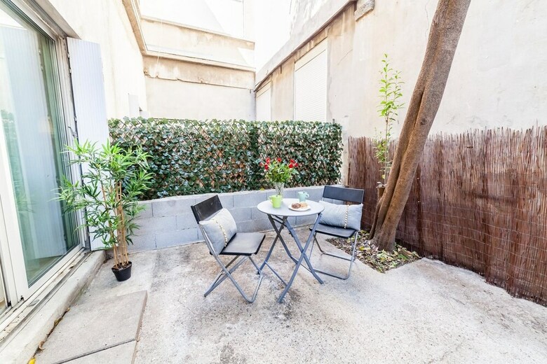 Apartamento Studio Avec Cour Ext�rieure