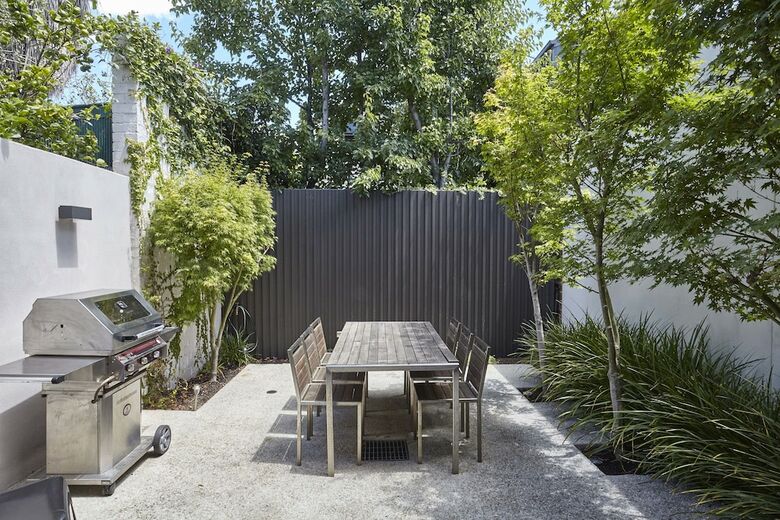 Middle Park In Vogue - Rejuvenate Stays