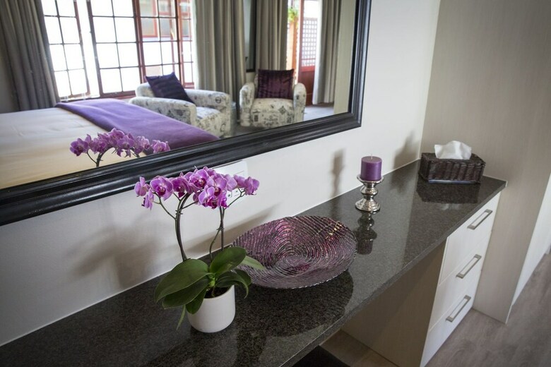 Hotel Dongola House