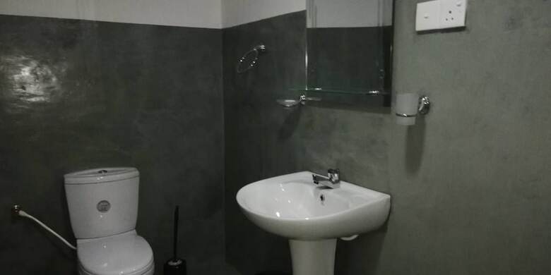 Hotel Mid Climes Guest Inn