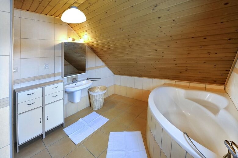 Sojka Resort - Hotel & Drevenice