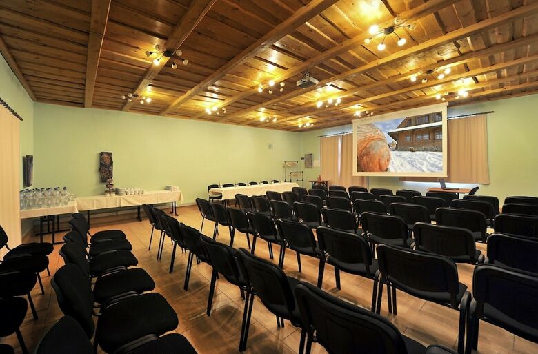 Sojka Resort - Hotel & Drevenice