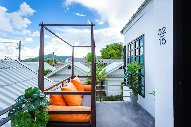 Hotel The Seaton House Phuket