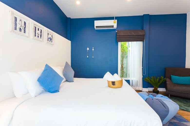 Hotel The Seaton House Phuket