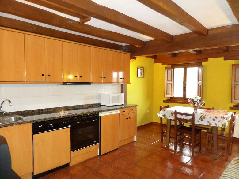 Apartamentos Rurales Las Rocas de Brez
