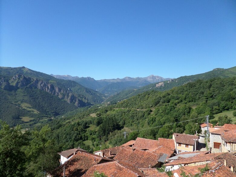 Apartamentos Rurales Las Rocas de Brez