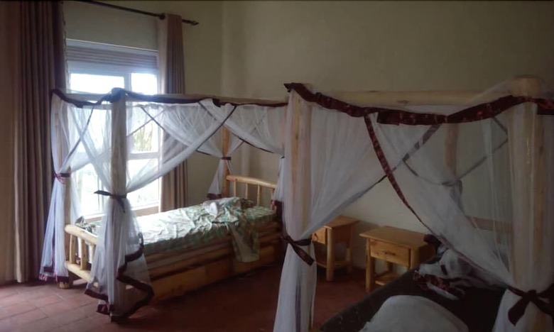 Bed & Breakfast Summit Safari Lodge