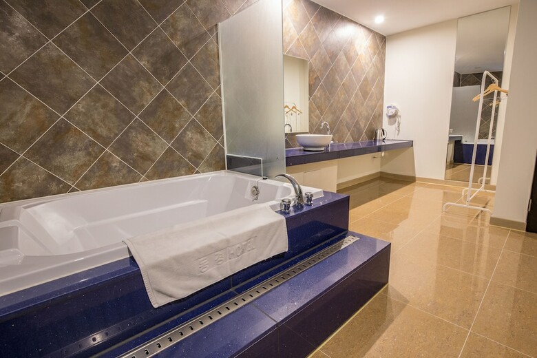 Dong Kyeong Hotel