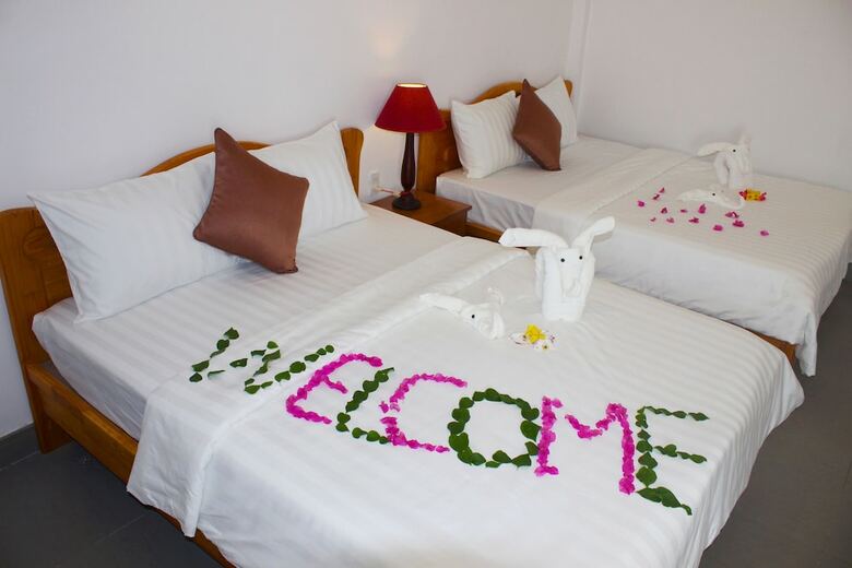 Hostal Damina Boutique Hotel - Hostel