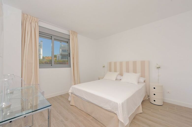 Janssun Apartment Cabopino Canovas