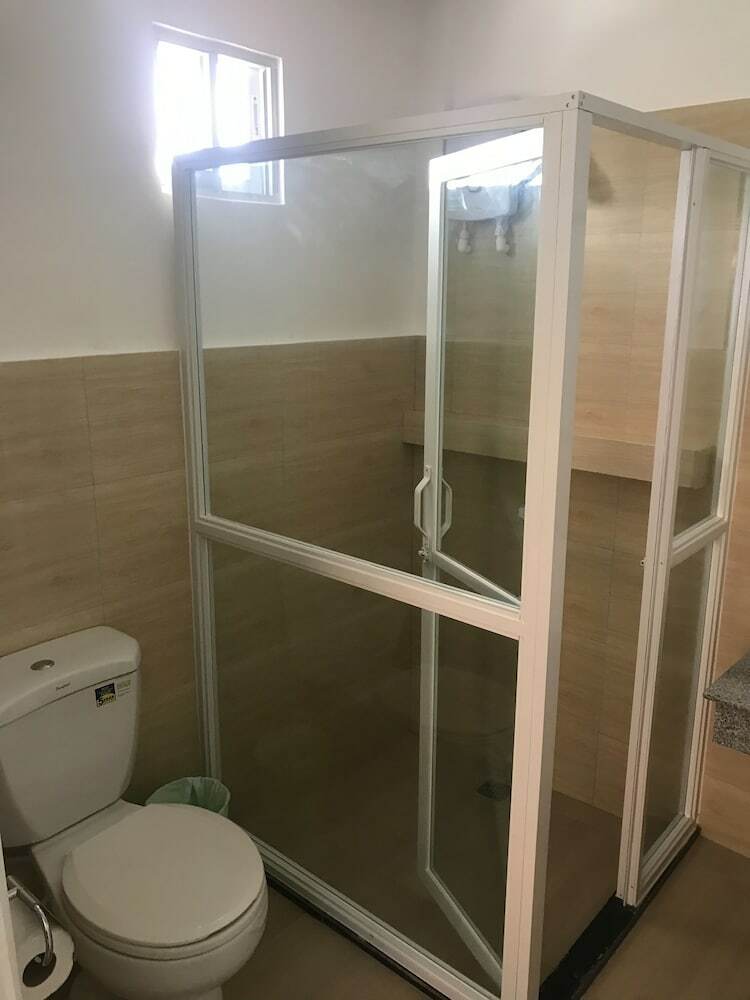 Heartland Hotel Service Rooms And Apartments
