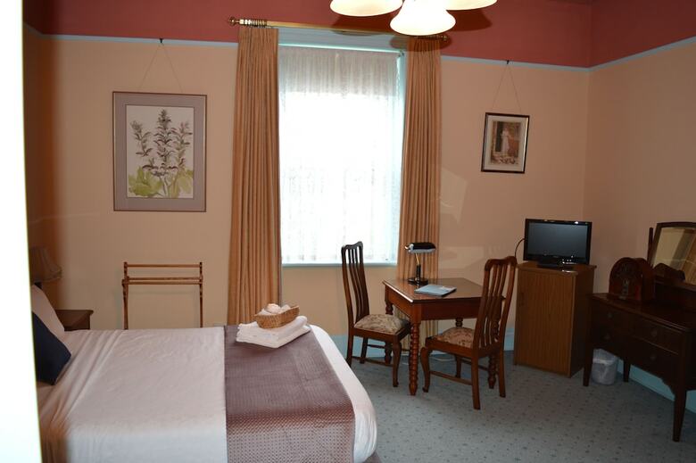 Bed & Breakfast The Dragonfly North West