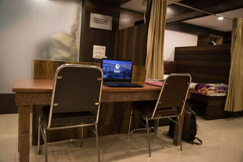 Hostal Mumbai Darbar
